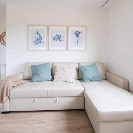 Apartman Salitre - El Silencio